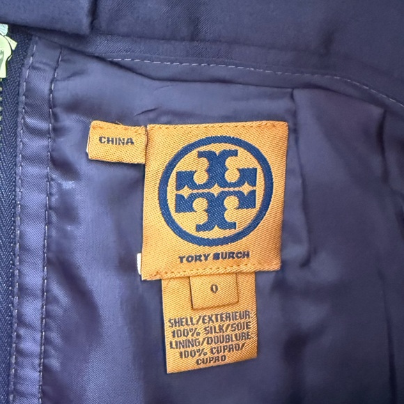 Tory Burch 100% silk high waste pencil skirt - Picture 6 of 7